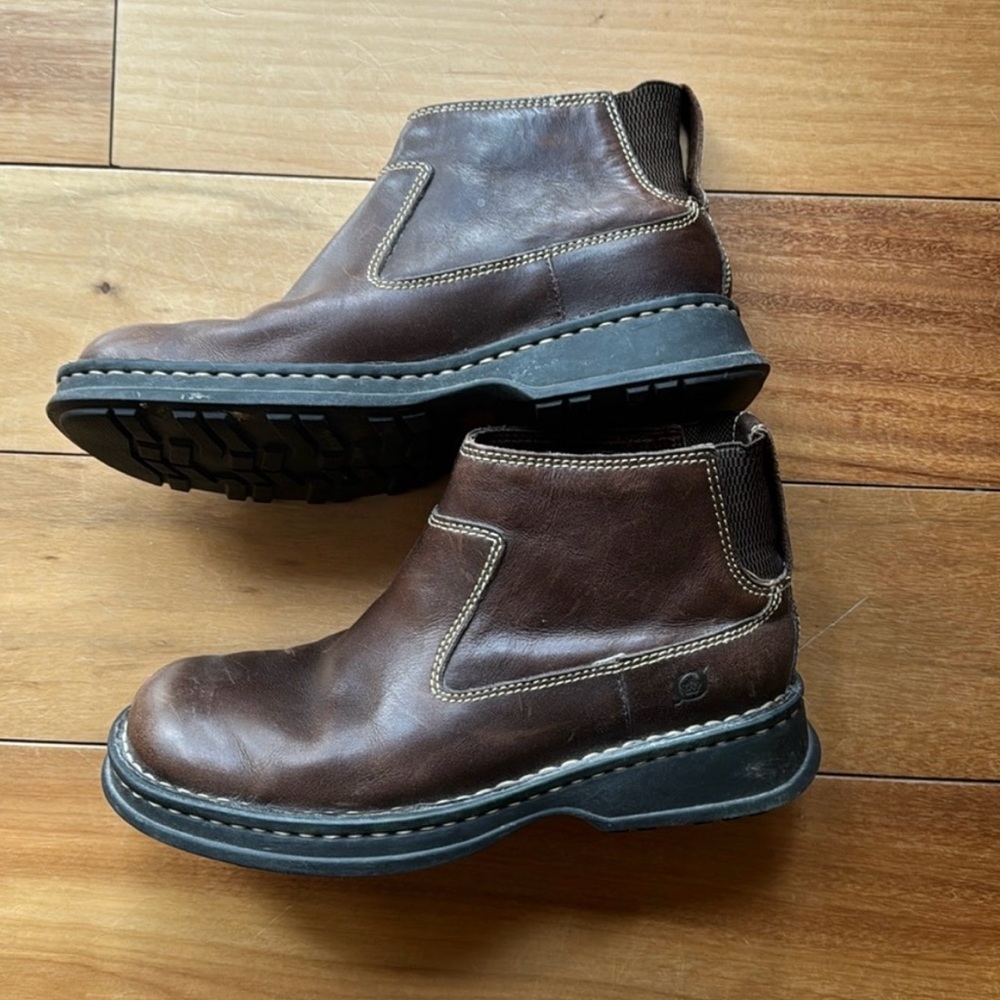 Born Pull On Boots